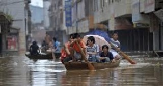 При наводненията в Китай са пострадали милиони
