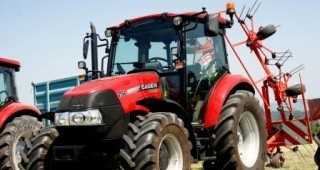 Case IH разширява своето порт фолио от трактори, възраждайки легендарната марка Farmall
