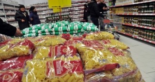 Около 400 000 тона храна годишно ще се дарява на Българската хранителна банка