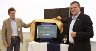 BASF празнува 20-годишен юбилей от изграждането на своя завод за производство на ибупрофен