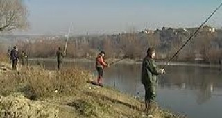 Инспектори на ИАРА Враца са проверили 41 любители риболовци