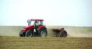 Общо 75% от земеделските производители в България са в кооперации