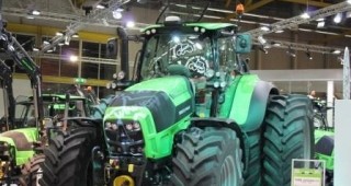 Тракторът Deutz-Fahr Agrotron 7250 TTV – с отличия Трактор на годината и Златен трактор за дизайн за 2013 г.