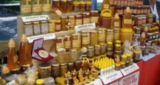 Пролетна изложба-базар на пчелни продукти се открива днес в Пловдив