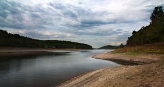 Извършиха преглед на техническото и експлоатационно състояние на водните обекти в Сливенско