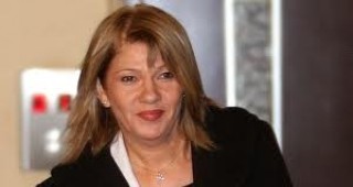 Министър Нона Караджова е разследвана по сигнал за конфликт на интереси