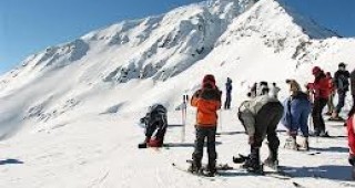 Заради спорни терени на Витоша ски училища готвят протест