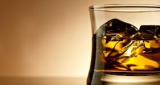Американец плати над 27 000 долара за бутилка петдесетгодишно шотландско уиски