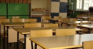 Професионалната гимназия по дървообработване и горско стопанство в Кюстендил се закрива