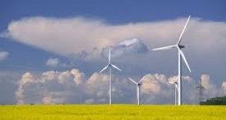 Перспективите за растеж на вятърната индустрия в Европа са застрашени