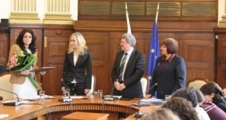 Новият зам.-министър на земеделието и храните Снежана Благоева прие официално поста