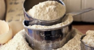 Пазарът на брашно тип 500 в страната остава относително спокоен
