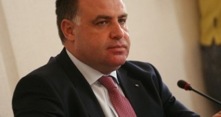 Бившият земеделски министър Мирослав Найденов от днес ще има охрана