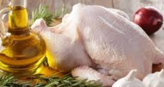 През изтеклата седмица средната цена на едро на замразеното пиле остава без промяна – 4,23 лв./кг