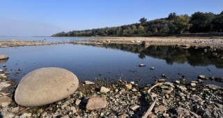 Инспектори на ИАРА Стара Загора, Монтана и Плевен са извършили проверки по реки и водоеми