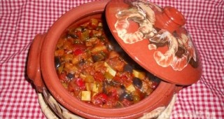 Празник на гърнетата - кулинарният фестивал на Добруджа