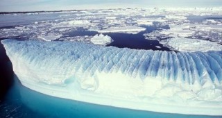 Студените арктически морета са в процес на бързо окисляване