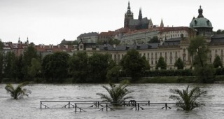 Наводненията в Германия достигнаха драматични мащаби