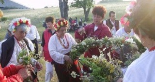 Природен парк Шуменско плато организира фестивал, посветен на Еньовден
