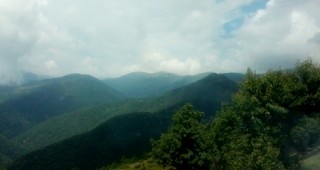 Значителна ще остане облачността над Западна България