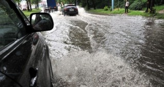 Щетите от наводнението след проливните дъждове в силистренската община Главиница възлизат на 650 000 лева