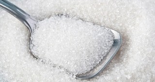 Средната цена на едро на захарта бележи леко понижение с 0,5%