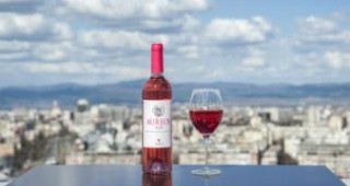 Увеличава се износът на българско розе към атрактивни дестинации като Сен Тропе и Монако