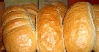 Засега няма опасност евтин румънски хляб да залее магазините в Североизточна България