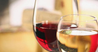 Русия налага забрана за вноса на молдовско вино и спиртни напитки