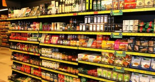 Законодателни промени предвиждат щандове само за български стоки в големите хипермаркети