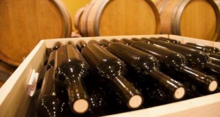 Откриват винарска изба в асеновградското с. Златовръх