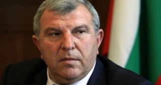 Министър Греков ще предаде официално поста си на служебния министър Васил Грудев