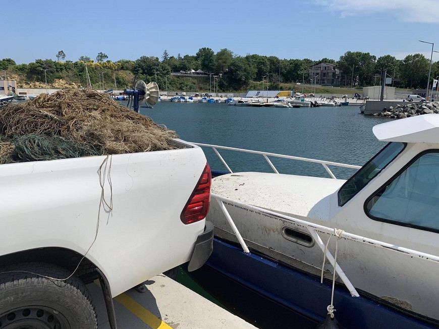 Инспектори на ИАРА извадиха 48 капанни уреда