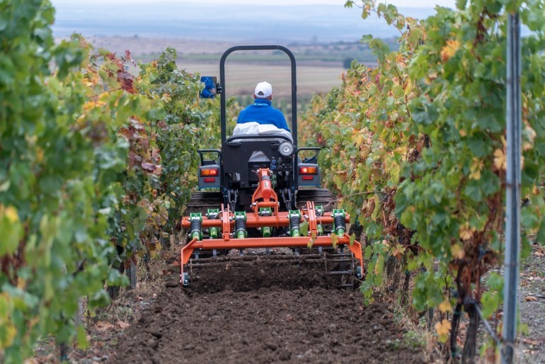 трактори Rex