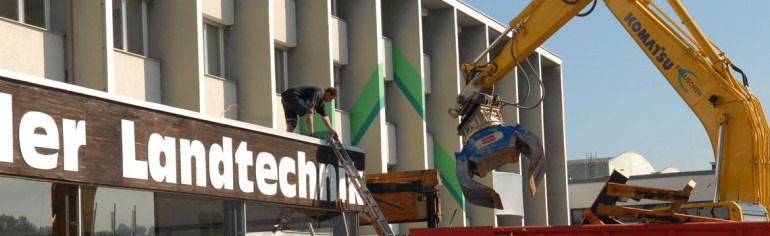 Клиентският център в Грискирхен в строеж в началото на новото хилядолетие