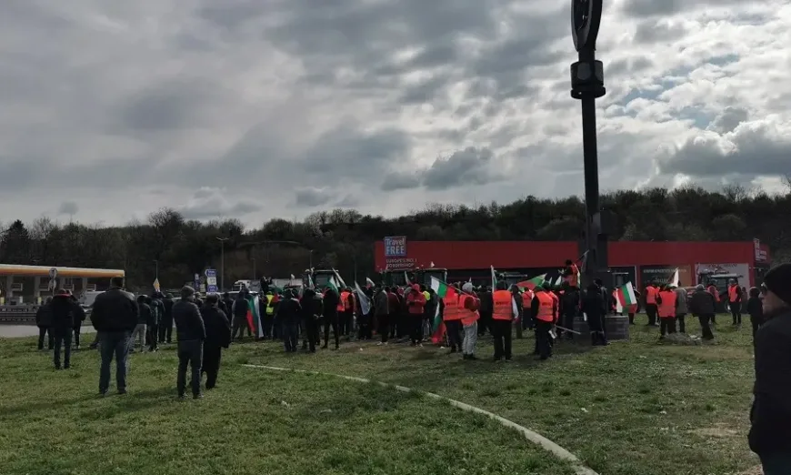 протести-наз