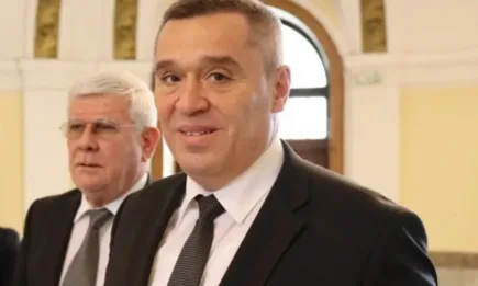 Георги Тахов прие поста на служебен министър на земеделието и храните от Кирил Вътев