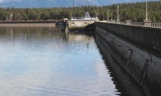 Спират ползването на води от питейни язовири за промишлени нужди и енергетика