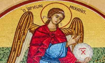 Днес почитаме Свети Архангел Михаил, светите архангели и паметта на свети Ангел Лерински