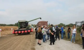 Проект Царевицата - царицата на полето изпитва нови технологии