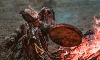 И шаманите се включиха в борбата с огнената стихия в Сибир