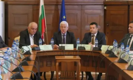 Министър Вътев: Горите имат огромно значение за България и искаме още по-добри резултати в горския сектор