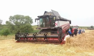 Русия увеличава производството на аграрна техника