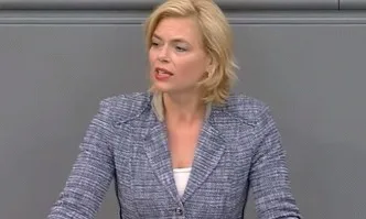Юлия Кльокнер представи равносметка за последните 4 години