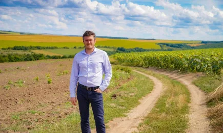 Иван Иванов, агробизнесмен: АЧС, увеличени цени на суровините и неработещ пазар - менгемето, което е на път да разруши свиневъдството