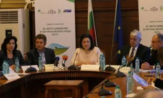Министър Танева: България е на първо място в Европа по събиране на опаковки от продукти за растителна защита