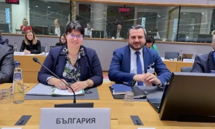 България настоява за бързи действия за подкрепа на фермерите заради ситуацията с торовете