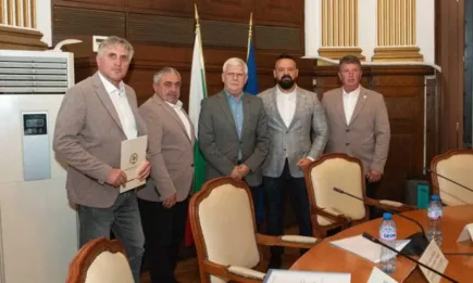 Министър Вътев: Подпомагането на сектор Тютюн с преходна национална помощ трябва да продължи