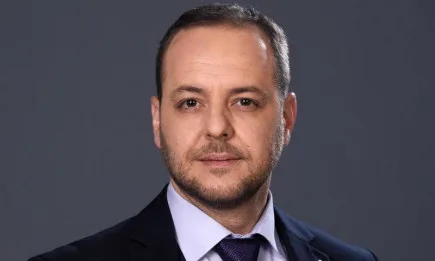 Министър Сандов ще посети утре Русе и Горна Оряховица