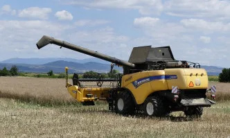 Комбайн New Holland СХ 8.90 - технически шедьовър за ненадмината ефективност